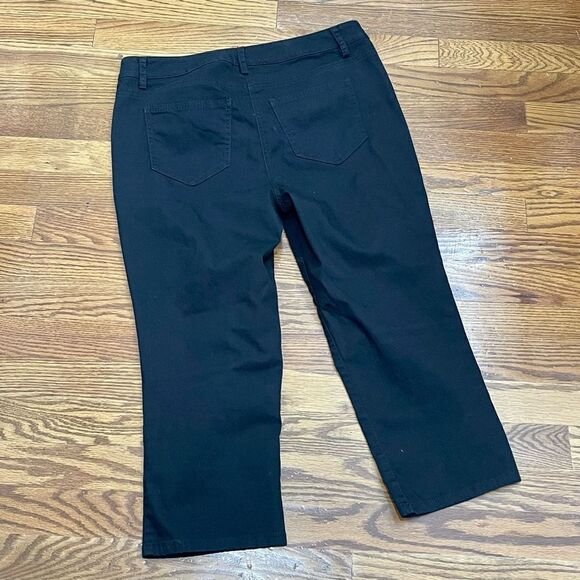 Worth Black Cropped Trouser - Picture 2 of 4